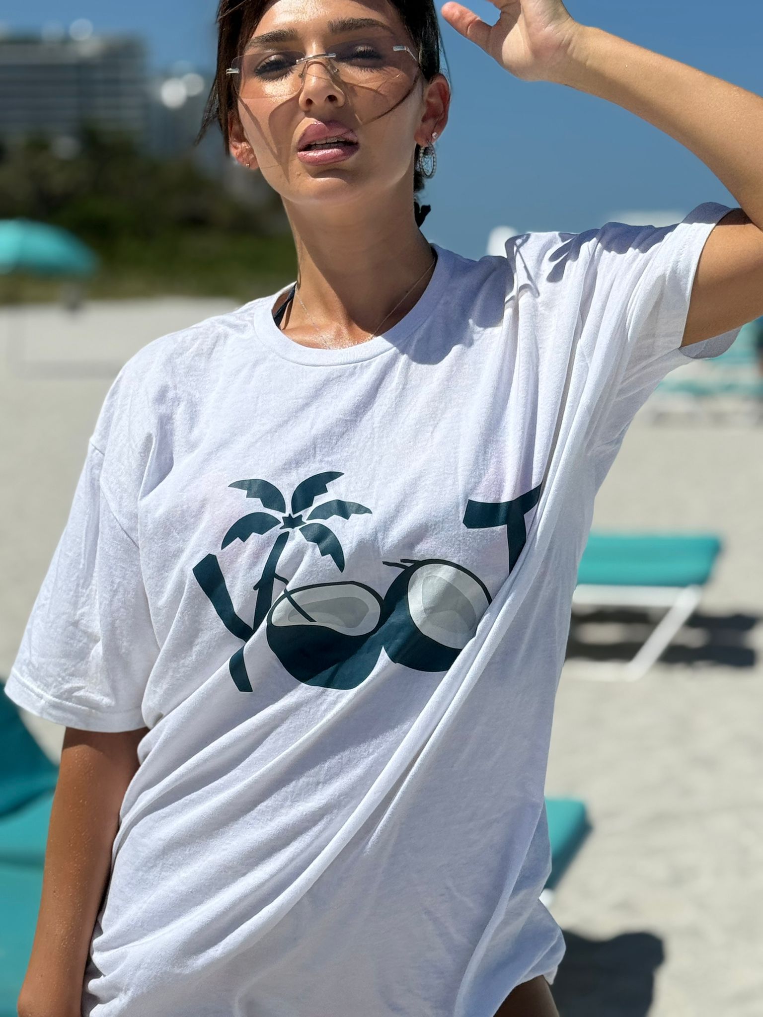YOOT Coconut Signature oversized Tee
